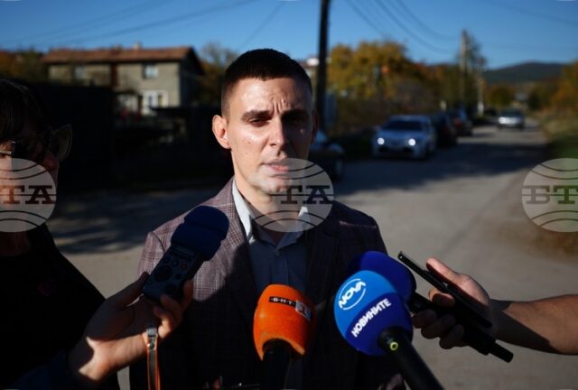 Около 70 000 къса цигари без бандерол са открити при Около 70 000 къса цигари без бандерол са открити при акция на полицията в софийското село Доброславци