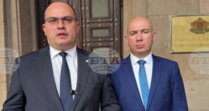 От „Възраждане“ сезираха Конституционния съд заради промените в закона за Държавна агенция „Разузнаване“ и Държавна агенция „Технически операции“