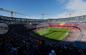 Отборът на Барселона направи открита тренировка на "Камп Ноу" пред 22 хиляди фенове