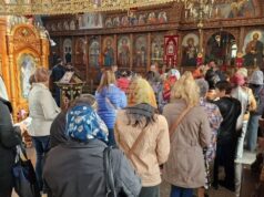 Отец Иван припомни Евангелието от Лука и призова за въвеждане на вероучение в училищата в проповедта си в шуменския храм „Св. Три Светители“