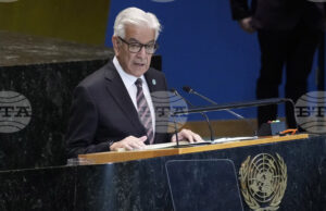 Пакистанският министър на отбраната заяви, че преговорите с Афганистан са се провалили