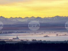 Петима германски алпинисти загинаха, след като бяха затрупани от лавина в Италианските Алпи