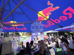 Планираната фабрика за кенове на "Ред Бул“ в Бранденбург предизвиква ново напрежение Планираната фабрика за кенове на "Ред Бул“ в Бранденбург предизвиква ново напрежение