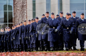 По-голямата част от германците биха подкрепили въвеждането на задължителна военна служба, сочи социологическо проучване По-голямата част от германците биха подкрепили въвеждането на задължителна военна служба, сочи социологическо проучване
