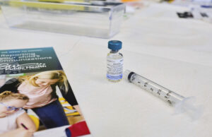 Поправка: Да се чете "дребната шарка (морбили)"
ОБНОВЕНА Канада изгуби статута си на страна, елиминирала дребната шарка (морбили) Поправка: Да се чете "дребната шарка (морбили)"
ОБНОВЕНА Канада изгуби статута си на страна, елиминирала дребната шарка (морбили)