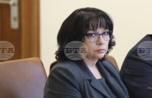 Предвиденият в Бюджет 2026 ръст от 884 млн. евро на възнагражденията в администрацията е най-ниският от 2022 г., заяви министърът на финансите Теменужка Петкова