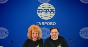 Представяне на списание ЛИК „България в джаза“
                                                                                                В Габрово през 1965 година е създаден първият следвоенен джаз клуб, каза д-р Павлина Хинкова, арт директор на Международната седмица на джаза в града