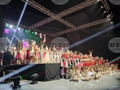 Прекланям се пред таланта на децата, техните ръководители и родители, каза на концерт-спектакъла си "Гиздава" в Русе Десислава Добрева