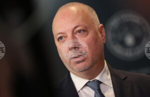 Премиерът Желязков отхвърля критиките на работодателите и синдикатите Росен Желязков