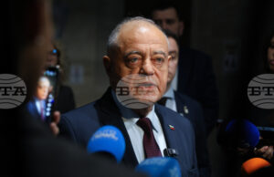 Премиерът и финансовият министър да оттеглят бюджета още днес, настоя Атанас Атанасов от ПП-ДБ