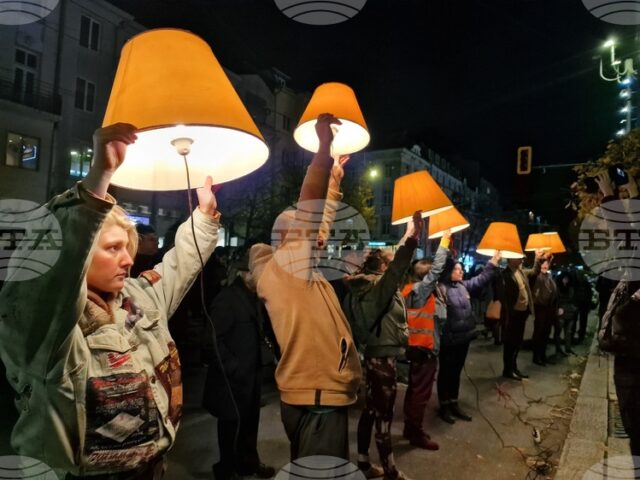 Приключи протестът на инициатива „Правосъдие за всеки“, движението на Орлов Приключи протестът на инициатива „Правосъдие за всеки“, движението на Орлов мост е възстановено