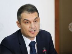 Природните дадености, култура и история на България трябва да бъдат представяни пред света с общи усилия, каза зам.-министърът на туризма Павлин Петров