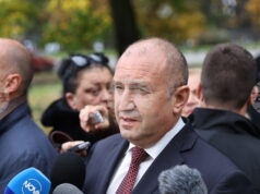 Радев : Бюджетът е по-скоро инструмент за политическо оцеляване Румен Радев