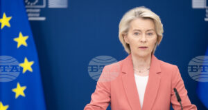 Разширяването на ЕС е инвестиция в сигурността и свободата, каза председателят на Европейската комисия