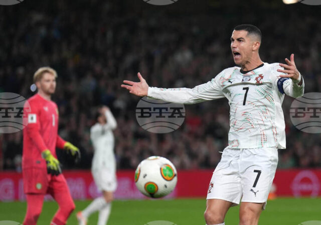 Роналдо: „Класирахме се за Световното първенство, напред, Португалия!“ Роналдо: „Класирахме се за Световното първенство, напред, Португалия!“