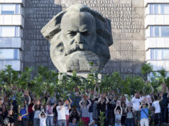 С парад и рейв парти на открито Кемниц приключва годината си на Европейска столица на културата С парад и рейв парти на открито Кемниц приключва годината си на Европейска столица на културата