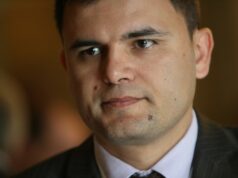 С проекта на бюджет правителството се опитва да заобиколи реалността Лъчезар Богданов