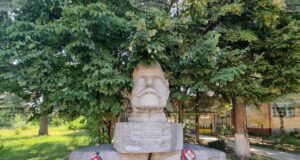 С шествие от центъра на луковитското село Дерманци до паметника на Христо Чернопеев бяха отбелязани 110 години от гибелта на войводата