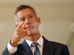 САЩ може да намалят с 10% въздушния трафик от петък, ако не бъде постигнато споразумение за бюджета САЩ може да намалят с 10% въздушния трафик от петък, ако не бъде постигнато споразумение за бюджета