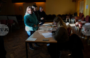 Словения гласува на референдум, който позволява на терминално болни пациенти да сложат край на живота си