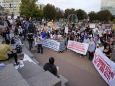 Служители на американското министерство на вътрешната сигурност провеждат мащабна акция в най-големия град в Северна Каролина Служители на американското министерство на вътрешната сигурност провеждат мащабна акция в най-големия град в Северна Каролина