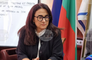 Снежана Апостолова изпълнява функциите на кмет на Варна днес Снежана Апостолова изпълнява функциите на кмет на Варна днес