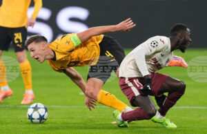 Спортният сиректор на Борусия Дортмунд Себастиан Кел отрече да има лоши отношения със защитника на тима Нико Шлотербек