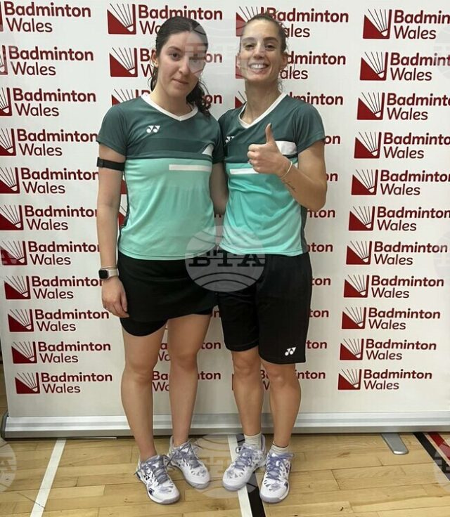 Стефани Стоева и Цветина Попиванова си гарантираха три медала от международния турнир по бадминтон в Кардиф