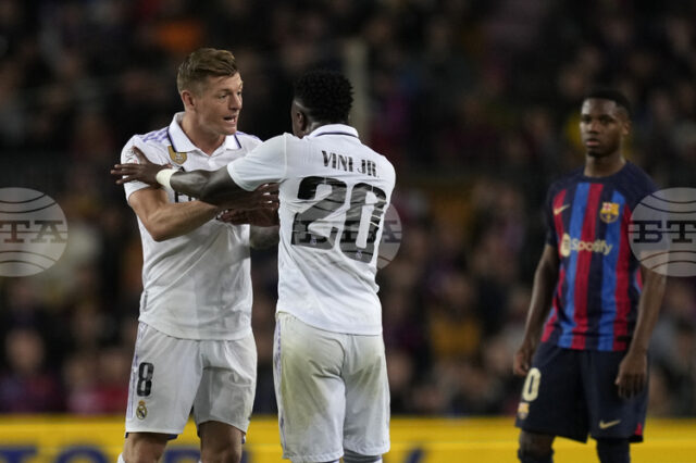 Тони Кроос си спомни за опитите да окаже влияние върху Тони Кроос си спомни за опитите да окаже влияние върху бившия си съотборник в Реал Мадрид Венисиус