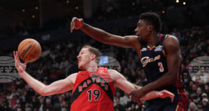 Торонто се справи като домакин на Кливланд в Националната баскетболна асоциация