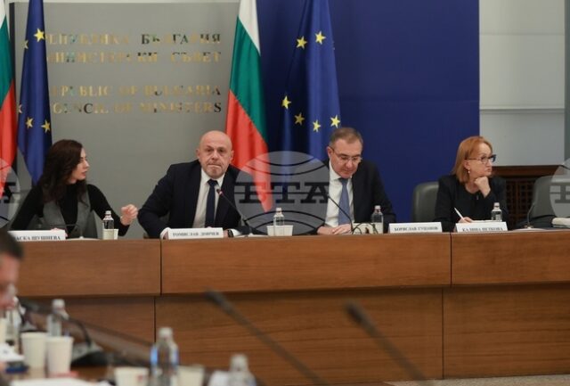 Тристранката се провали след бойкот от работодателите, които настояват Бюджет НСТС