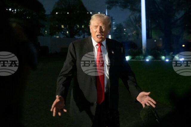 Тръмп заплаши, че ще глоби авиационните диспечери, които не се явят на работа