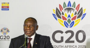 Тръмп заяви, че Република Южна Африка няма да получи покана за срещата на Г-20 догодина в САЩ