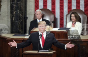 Тръмп нарече конгресменката от Демократическата партия Нанси Пелоси "злонамерена жена", след като тя обяви, че се оттегля от политиката Тръмп нарече конгресменката от Демократическата партия Нанси Пелоси "злонамерена жена", след като тя обяви, че се оттегля от политиката