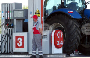 Търговската мрежа на „Лукойл България“ ще продължи да функционира в нормален режим, заявиха от компанията