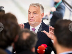 Унгарският премиер Виктор Орбан обяви, че ще проведе утре разговори за доставките на суров петрол и газ от Русия Унгарският премиер Виктор Орбан обяви, че ще проведе утре разговори за доставките на суров петрол и газ от Русия