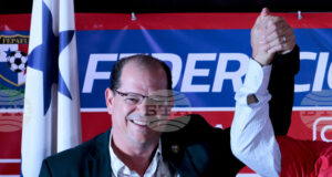 ФИФА отново наказа президента на панамския футбол заради обиден коментар