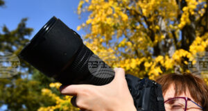 Фотоапарат на покойния папа Франциск бе продаден на търг за 6,5 милиона евро