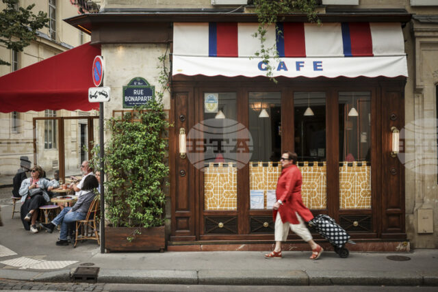 Френската икономика нараства според очакванията с 0,5 на сто през Френската икономика нараства според очакванията с 0,5 на сто през третото тримесечие, сочат данните на статистическия институт