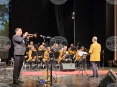 Фънк и нео-соул от Финландия, класически суинг, джаз и импровизации, изпълнени от Биг Бенд Русе, предложи вторият ден на Jazz Fest Ruse Фънк и нео-соул от Финландия, класически суинг, джаз и импровизации, изпълнени от Биг Бенд Русе, предложи вторият ден на Jazz Fest Ruse