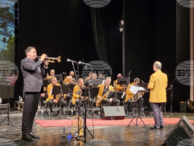 Фънк и нео-соул от Финландия, класически суинг, джаз и импровизации, Фънк и нео-соул от Финландия, класически суинг, джаз и импровизации, изпълнени от Биг Бенд Русе, предложи вторият ден на Jazz Fest Ruse