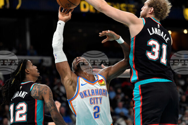 Шампионът Оклахома Сити постигна десета победа, Ню Йорк Никс излезе начело в Атлантическата дивизия на НБА
