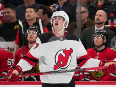 Шимон Немец отбеляза хеттрик за победа на Ню Джърси Девилс срещу Чикаго Блекхоукс в НХЛ