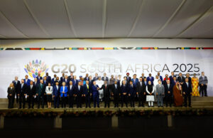 Южна Африка няма да предаде председателството на Г-20 на САЩ заради бойкота им Южна Африка няма да предаде председателството на Г-20 на САЩ заради бойкота им