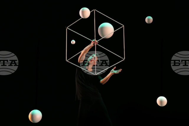 „Сфумато“ представя „Геометрия на душата“