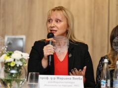 "БГ ТУРИЗЪМ – ЗИМА 2025/2026"
Позитивните послания в туризма са изключително важни, каза проф. д-р Мариана Янева, ръководител на катедра "Икономика на туризма" на УНСС на форум на БТА в Пампорово "БГ ТУРИЗЪМ - ЗИМА 2025/2026"
Позитивните послания в туризма са изключително важни, каза проф. д-р Мариана Янева, ръководител на катедра "Икономика на туризма" на УНСС на форум на БТА в Пампорово