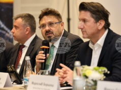 "БГ ТУРИЗЪМ - ЗИМА 2025/2026"
                                                                                                Посланията от България през новия зимен сезон са въвеждането на еврото, сигурна ваканция и природните условия, каза Кирил Вълчев на форум на БТА в Пампорово