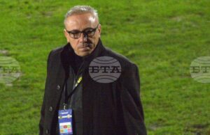 "Неприятен резултат", каза след поражението от Арда треньорът на Черно море Илиан Илиев