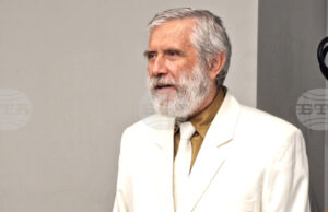 Авторската си лирика и биографията на Имре Калман ще представи днес в Русе писателят Петър Вангелов Авторската си лирика и биографията на Имре Калман ще представи днес в Русе писателят Петър Вангелов