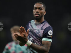 Английският нападател Айвън Тони арестуван за удар с глава в лондонски бар Английският нападател Айвън Тони арестуван за удар с глава в лондонски бар